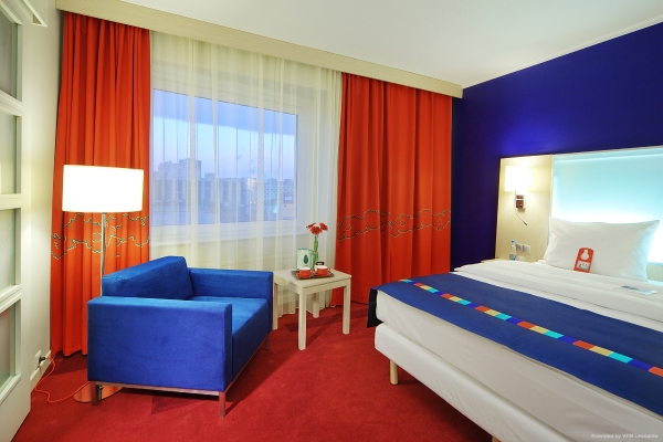 PARK INN PULKOVSKAYA ST PETE